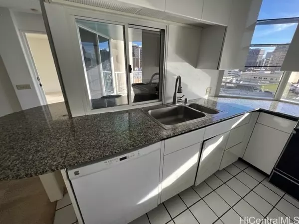 Honolulu, HI 96817,1212 Nuuanu AVE #1105