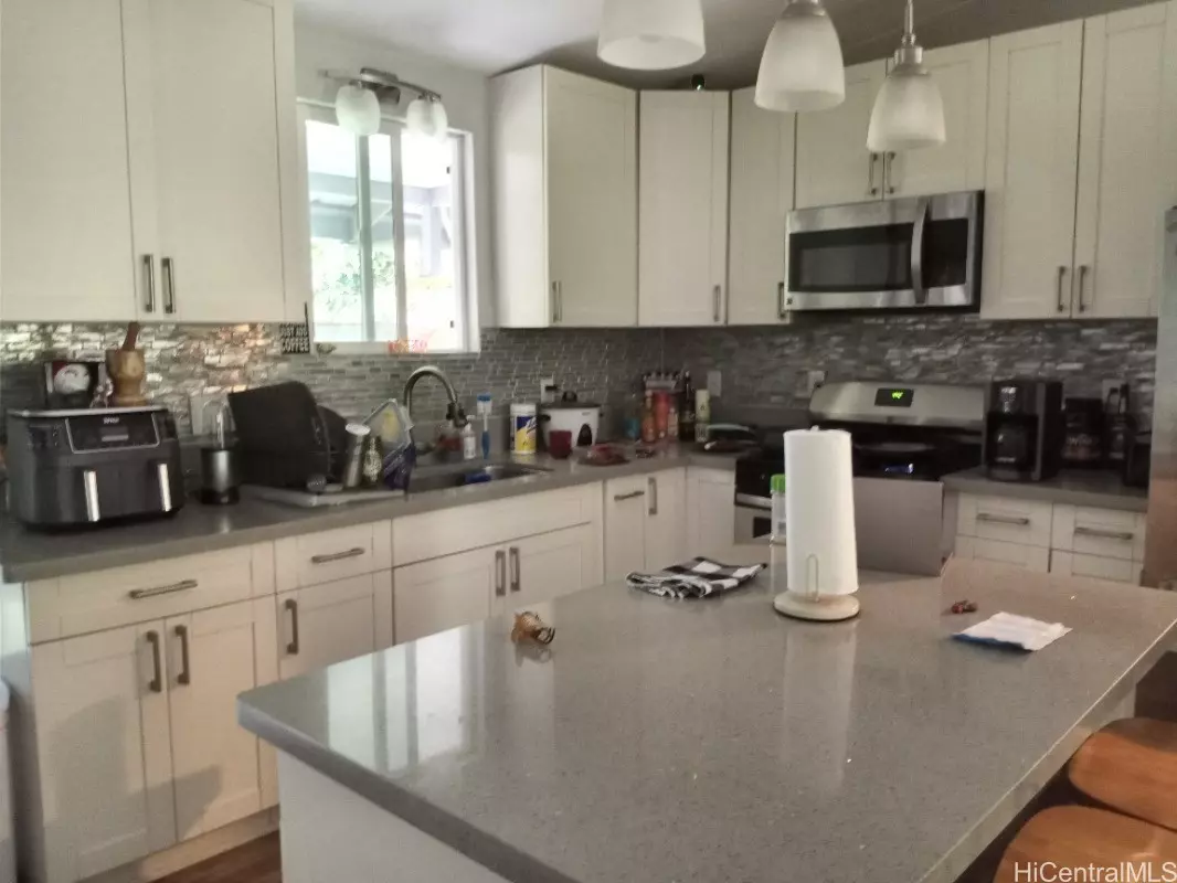 Pahoa, HI 96778,15-2761 Kala ST