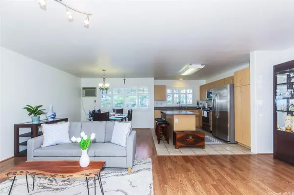 Mililani, HI 96789,95-955 Ukuwai ST #1703