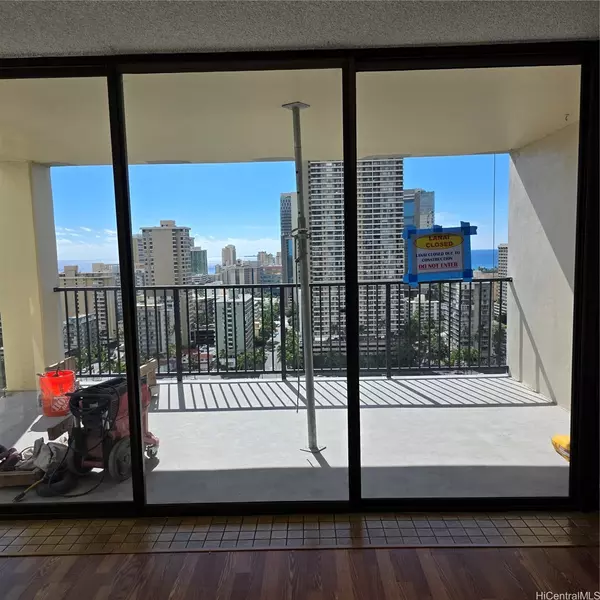 Honolulu, HI 96826,2444 Hihiwai ST #2304