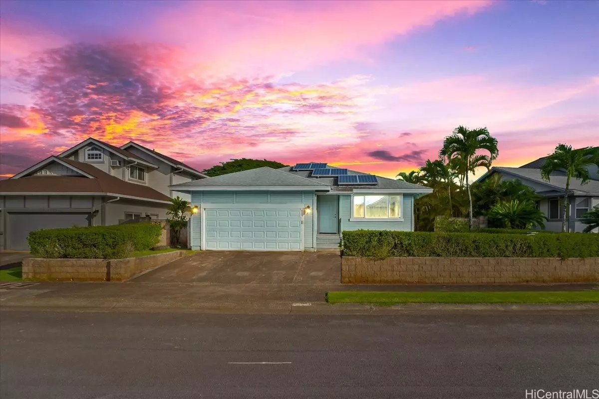 Mililani, HI 96789,95-1060 Hakala ST