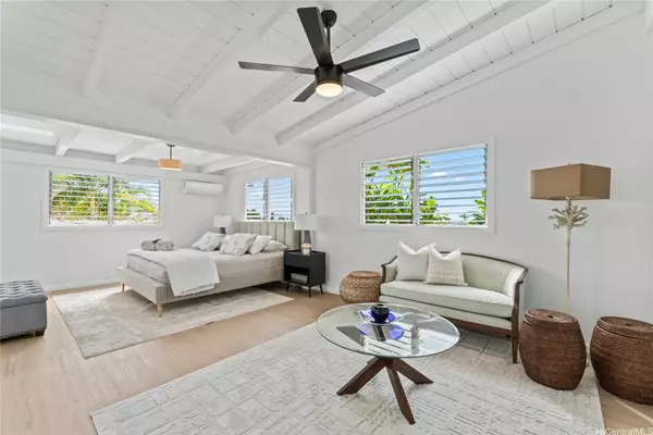 Pearl City, HI 96782,683 Hoomoana ST