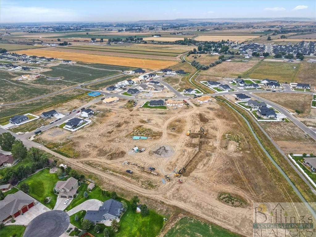 Billings, MT 59106,5204 Camp LN