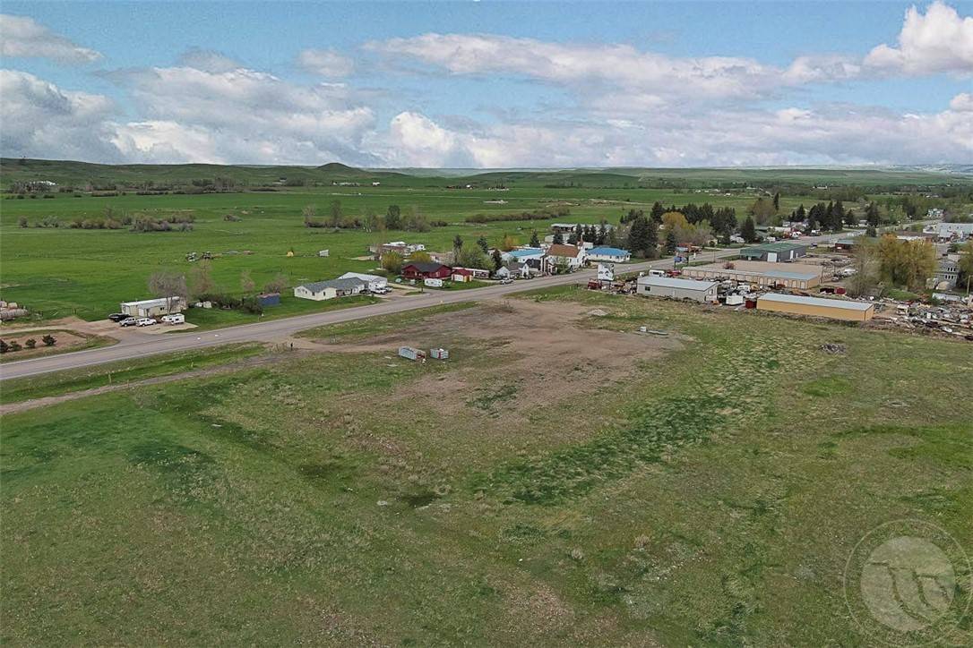 Roberts, MT 59070,302 S Railway