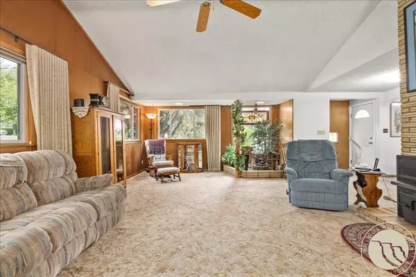 Billings, MT 59102,3332 Rimrock RD