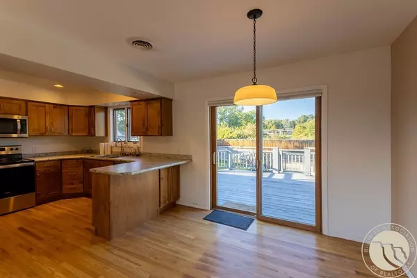 Laurel, MT 59044,535 Fairview LN