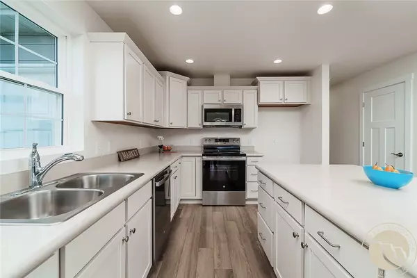 Billings, MT 59105,997 Matador AVE
