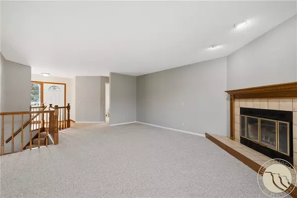 Billings, MT 59105,1051 Strawberry AVE