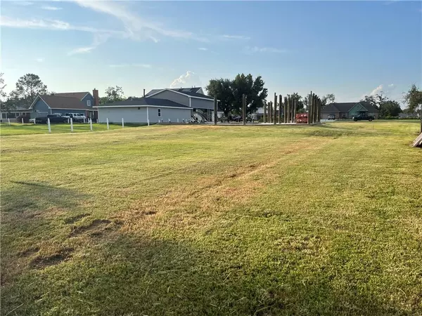 Des Allemands, LA 70030,118 MICHAEL DR DR