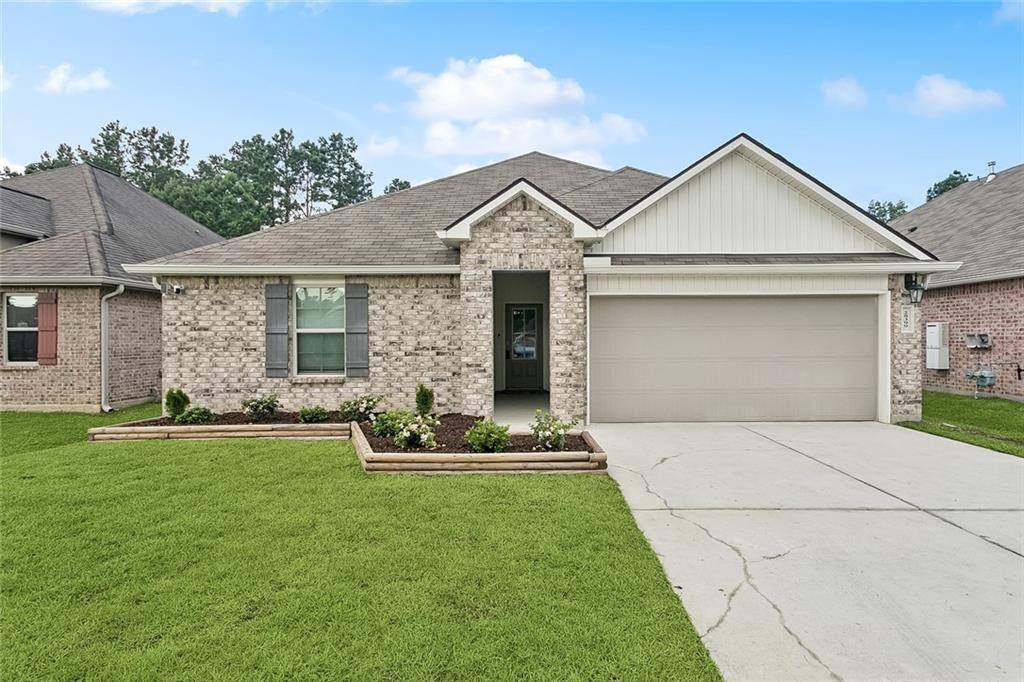 28399 LONGFELLOW LN, Albany, LA 70711