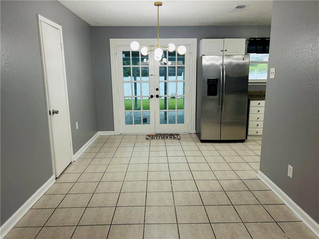 Marrero, LA 70072,2928 LORRAINE CT