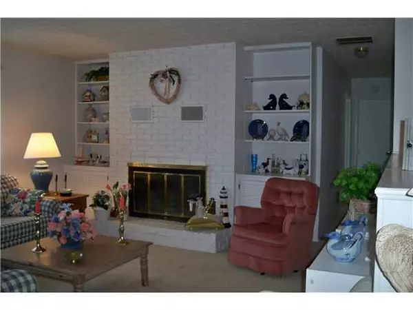 Hebron, OH 43025,620 Lakeshore Drive