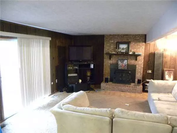 Reynoldsburg, OH 43068,7082 Wind River Drive