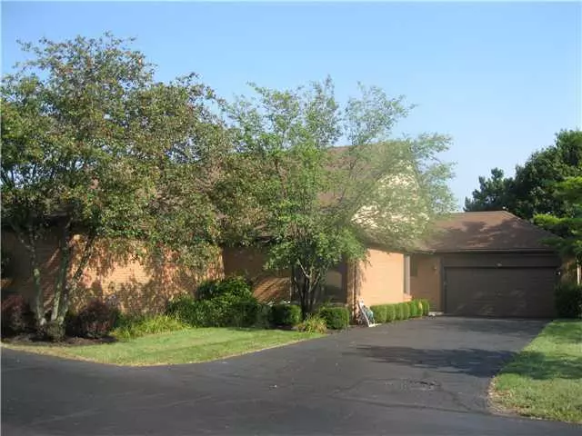 3852 Inverness Circle, Dublin, OH 43016