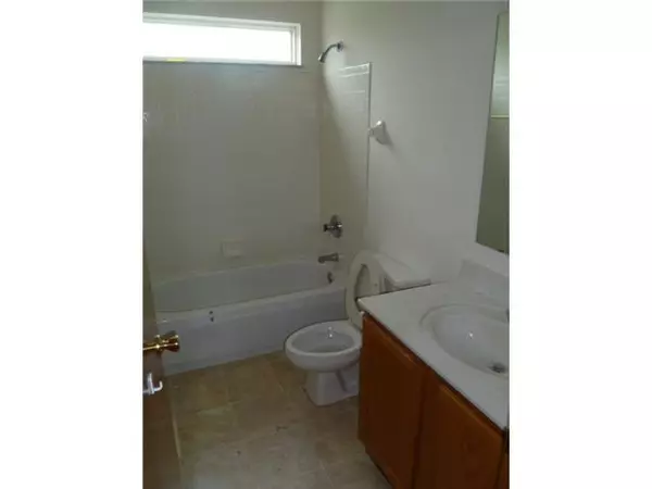 Reynoldsburg, OH 43068,8697 Kingsley Drive