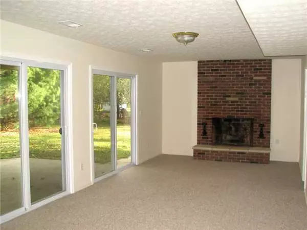 Pataskala, OH 43062,212 Pat Haven Drive