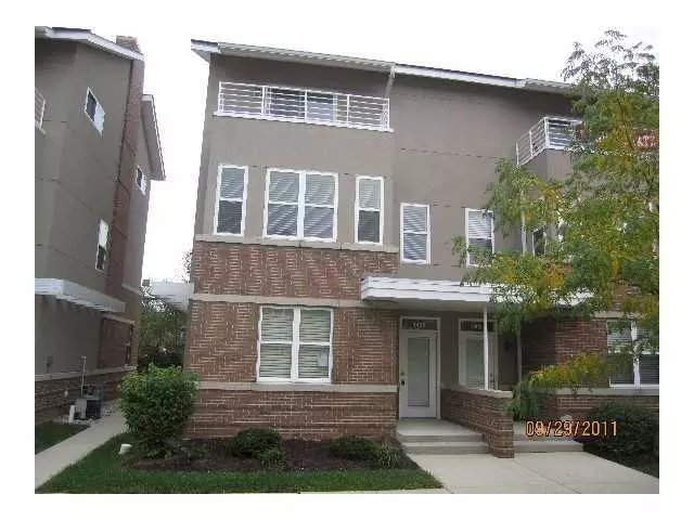 1405 Upper Green Circle, Columbus, OH 43212