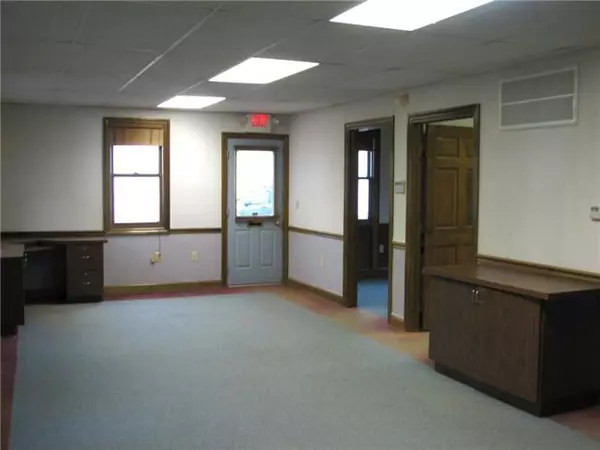 Johnstown, OH 43031,29 E Coshocton Street