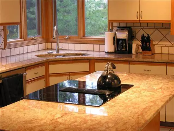 Hilliard, OH 43026,4160 Bowmansroot Court