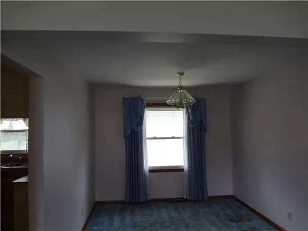 Newark, OH 43055,325 Gladys Avenue