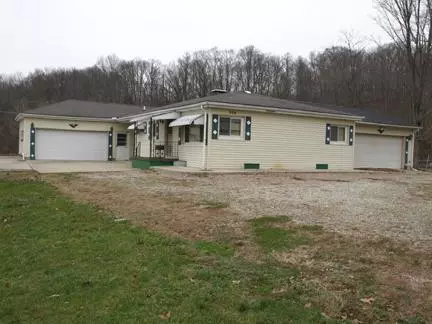 306 Edgewater Beach Boulevard, Thornville, OH 43076