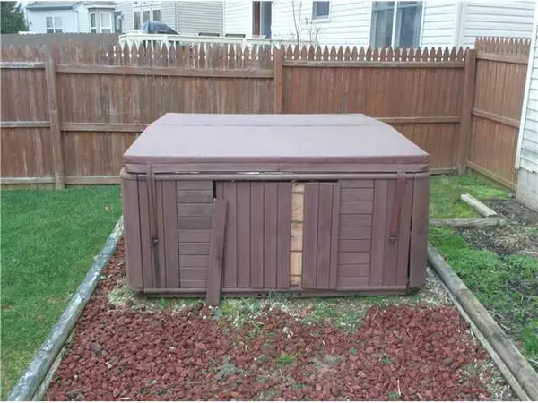 Blacklick, OH 43004,306 Kestrel Drive