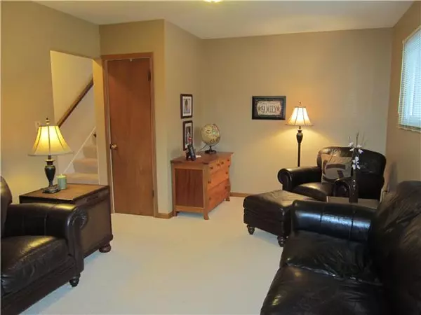 Hilliard, OH 43026,3263 Darbyshire Drive