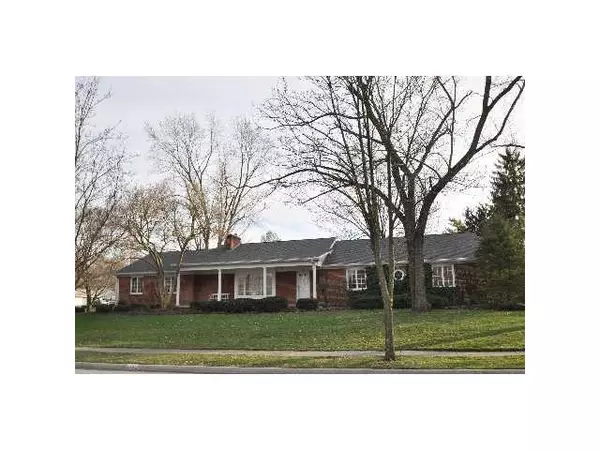 1353 Zollinger Road, Upper Arlington, OH 43221