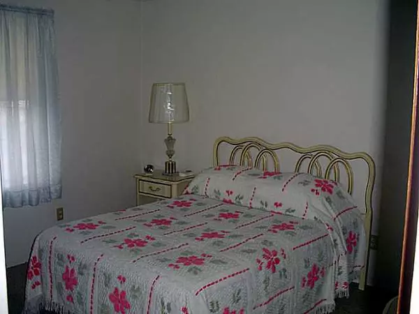 Columbus, OH 43232,4963 Brewster Drive