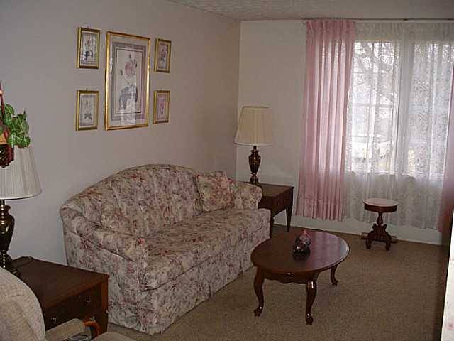 Columbus, OH 43232,4963 Brewster Drive