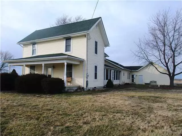 6090 Junk Road, Mount Sterling, OH 43143