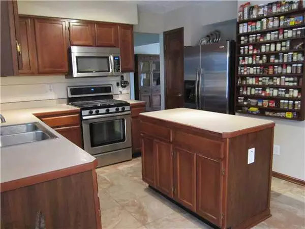 Galloway, OH 43119,6216 Durban Drive