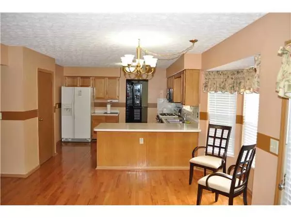 Powell, OH 43065,8919 Guilder Street