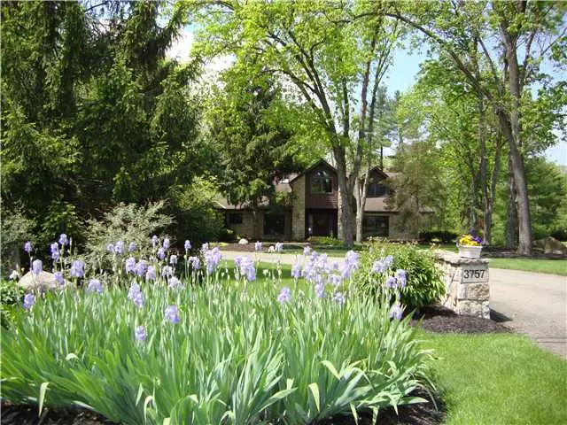 3757 Surrey Hill Place, Upper Arlington, OH 43220