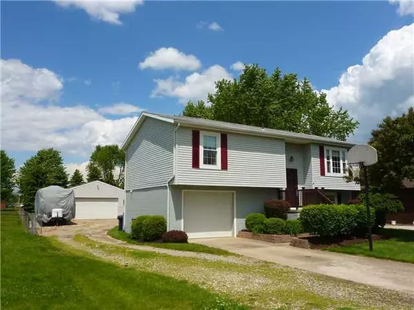 Newark, OH 43055,528 Essex Downs Road