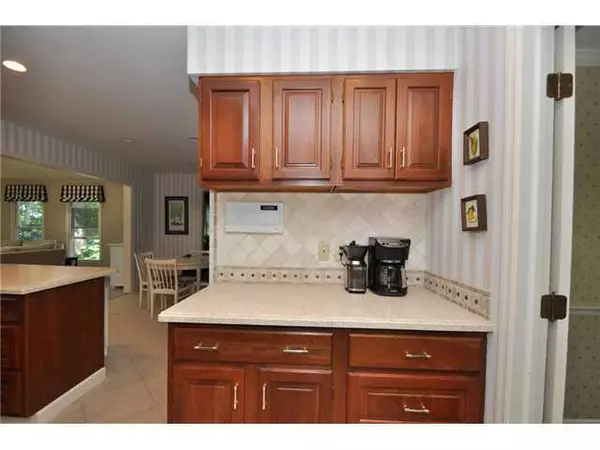 Columbus, OH 43235,1328 Hickory Ridge Lane