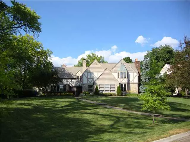 2240 Tewksbury Road, Upper Arlington, OH 43221