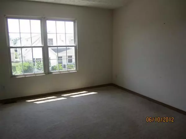 Columbus, OH 43228,4768 Mattox Street #45