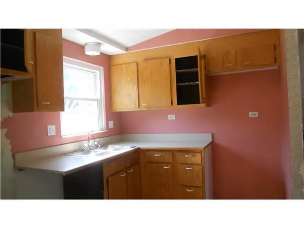 Galloway, OH 43119,1300 Laurel Green Place