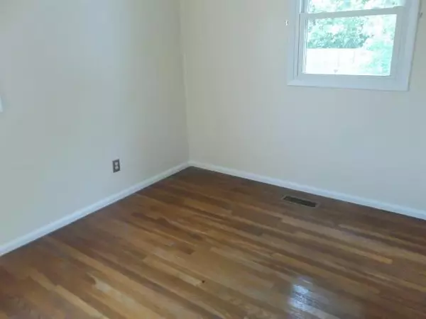 Circleville, OH 43113,441 N Pickaway Street