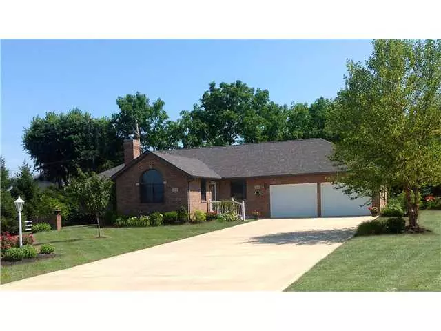 1033 Edinburgh Cove, London, OH 43140