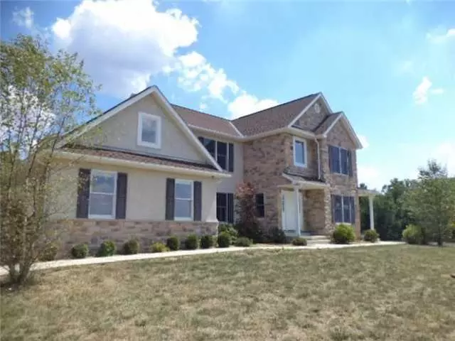 112 Whitetail Ridge Way, Hebron, OH 43025