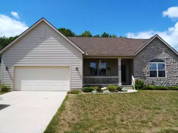 144 Whittington Place, Pataskala, OH 43062