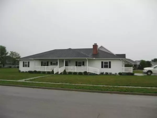 615 Burdick Drive, Washington Court House, OH 43160