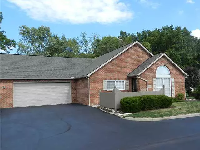 6844 Newrock Drive, New Albany, OH 43054