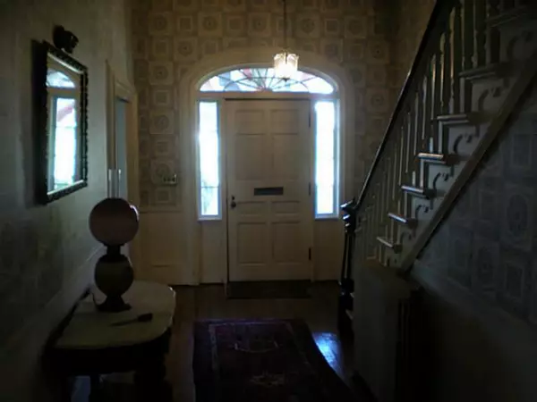 Johnstown, OH 43031,197 N Main Street