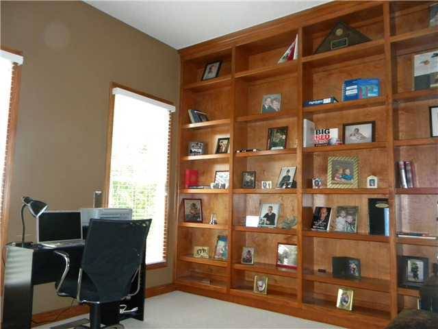 Powell, OH 43065,9445 Creighton Drive