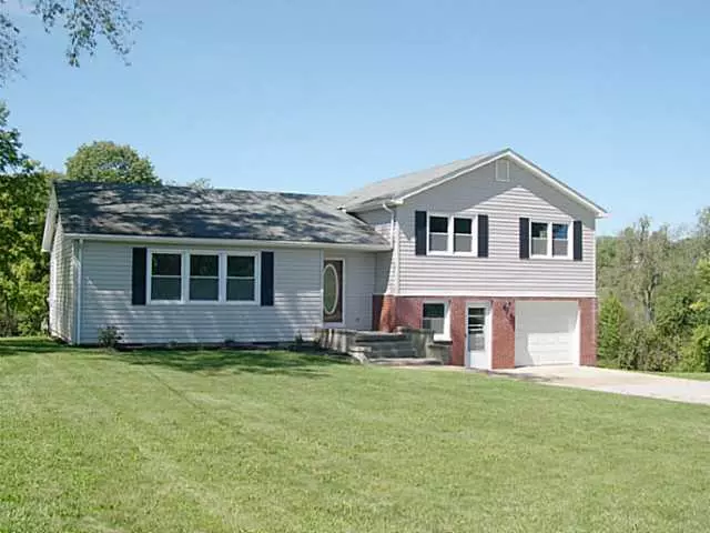 1569 Fallsburg Road, Newark, OH 43055