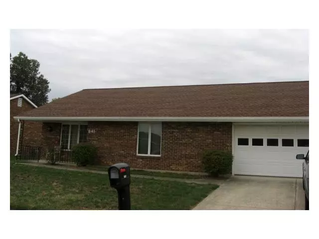 641 Circle Drive, London, OH 43140