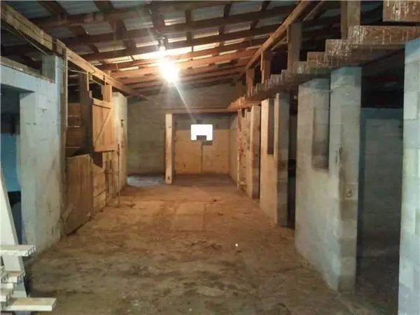 Orient, OH 43146,7061 Hoover Road